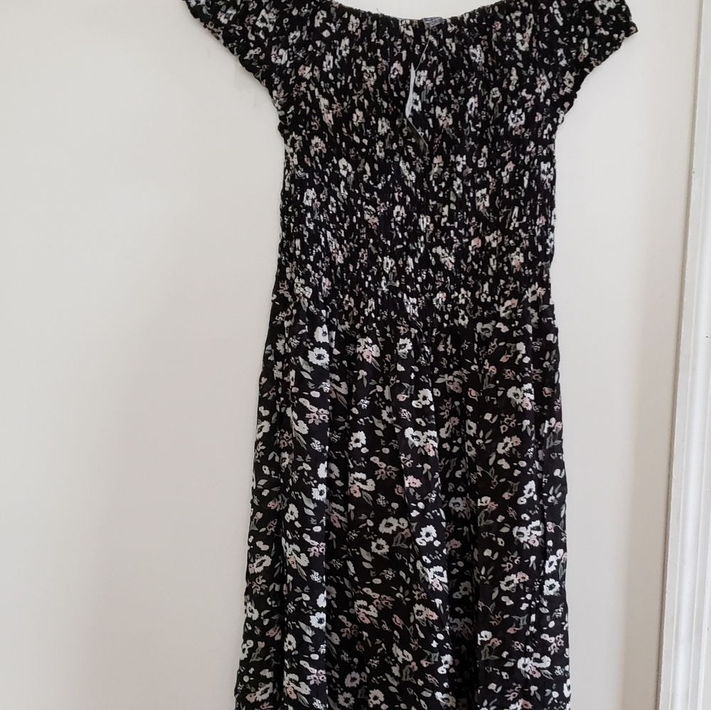 Flower long dress. 60% cotton 40%rayon